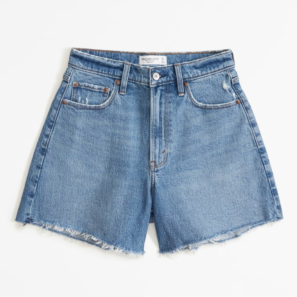 Abercrombie & Fitch Women’s Curve Love High Rise Dad Short Size: 26